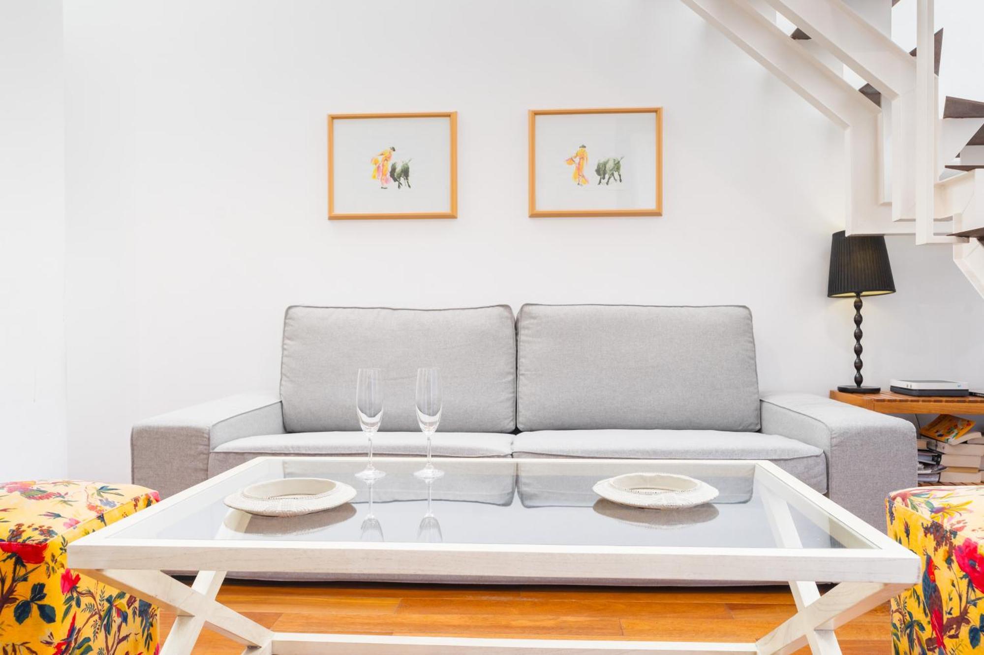 塞维利亚Attic With Terrace- 1Bd 1Bth- Corral Del Rey公寓 外观 照片